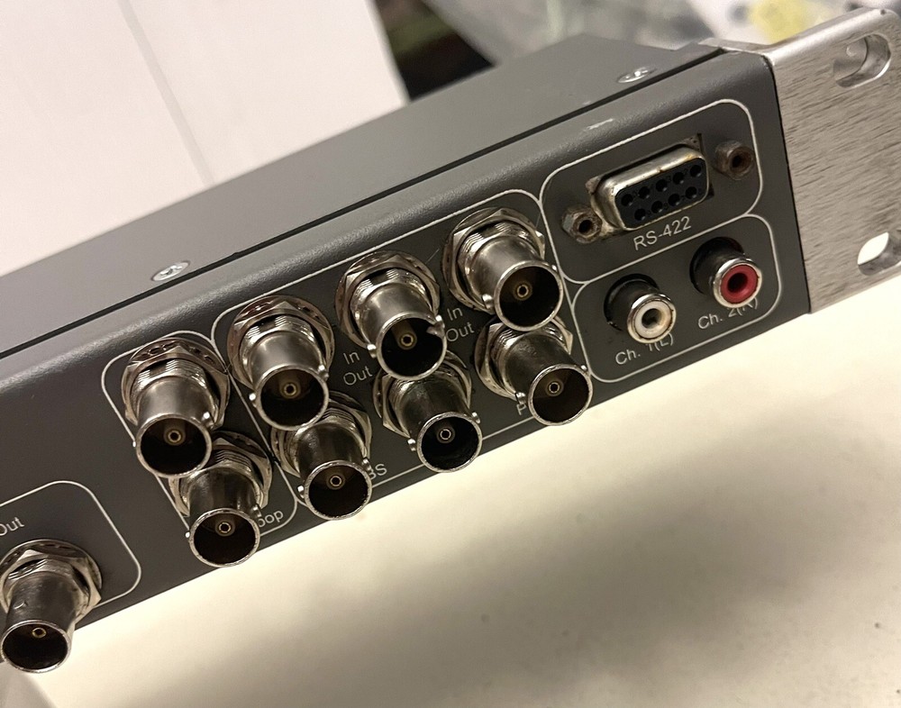 AJA KLHi-Box 102776 External Breakout Box