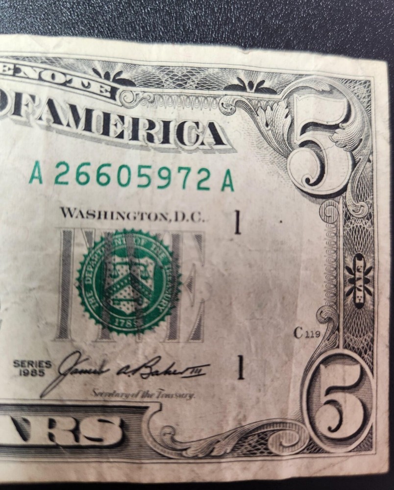 1985 5 dollar bill Miscut ERROR