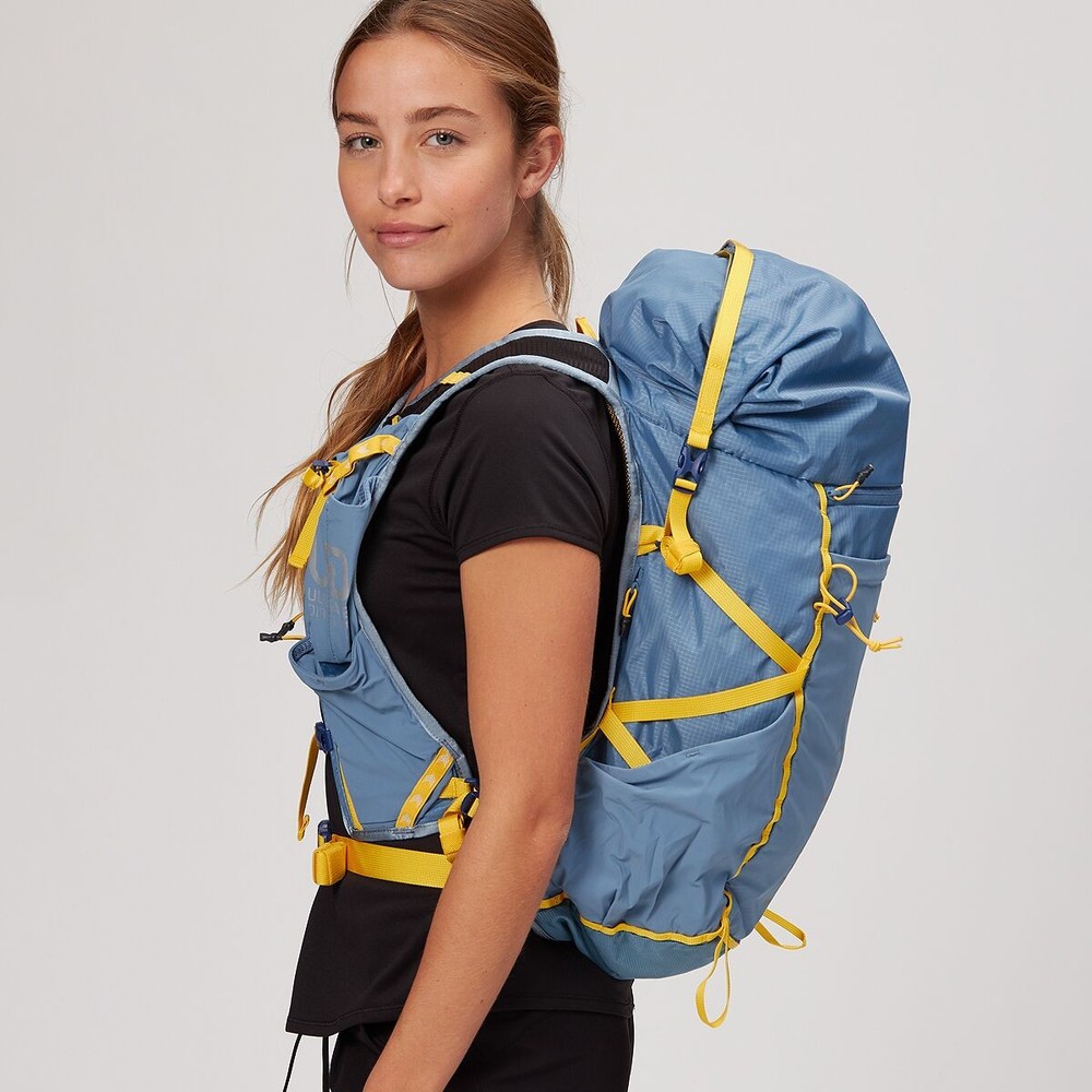 Ultimate Direction Fastpack 30L Backpack