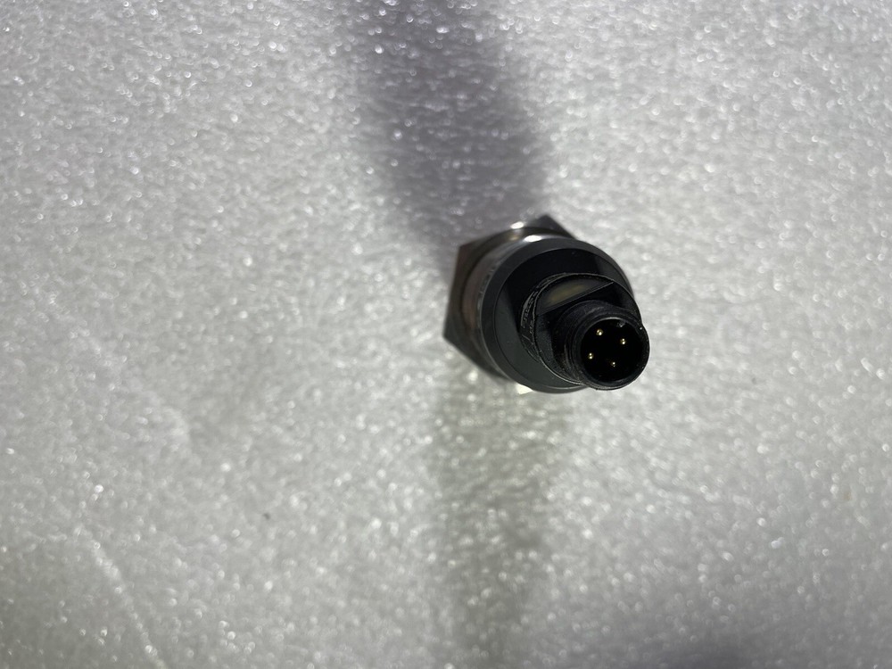ifm KN5100 KNM30BSAFPKG/US Capacitive Level Sensor Switch