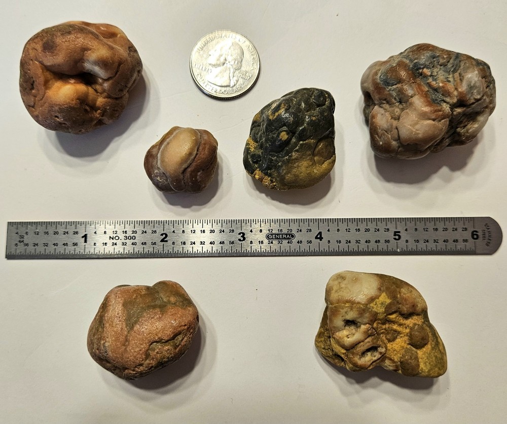 Bubblegum Agate Rough (as found). Rarely offered. 2 lb. lot. Random pull.