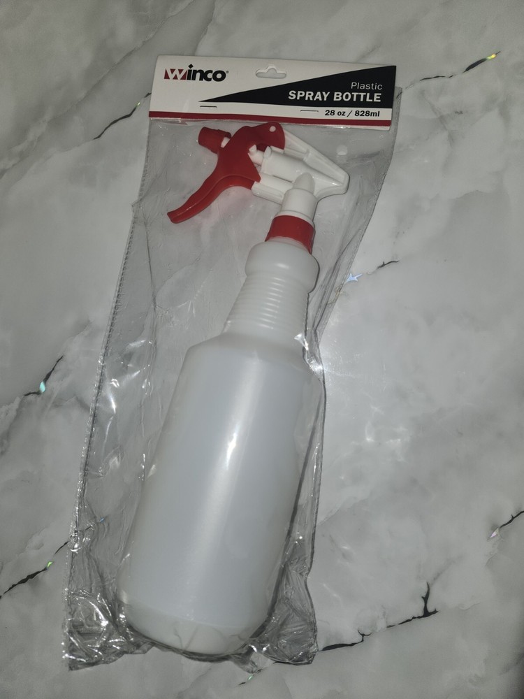Plastic Spray Bottle 28oz / 828ml Winco