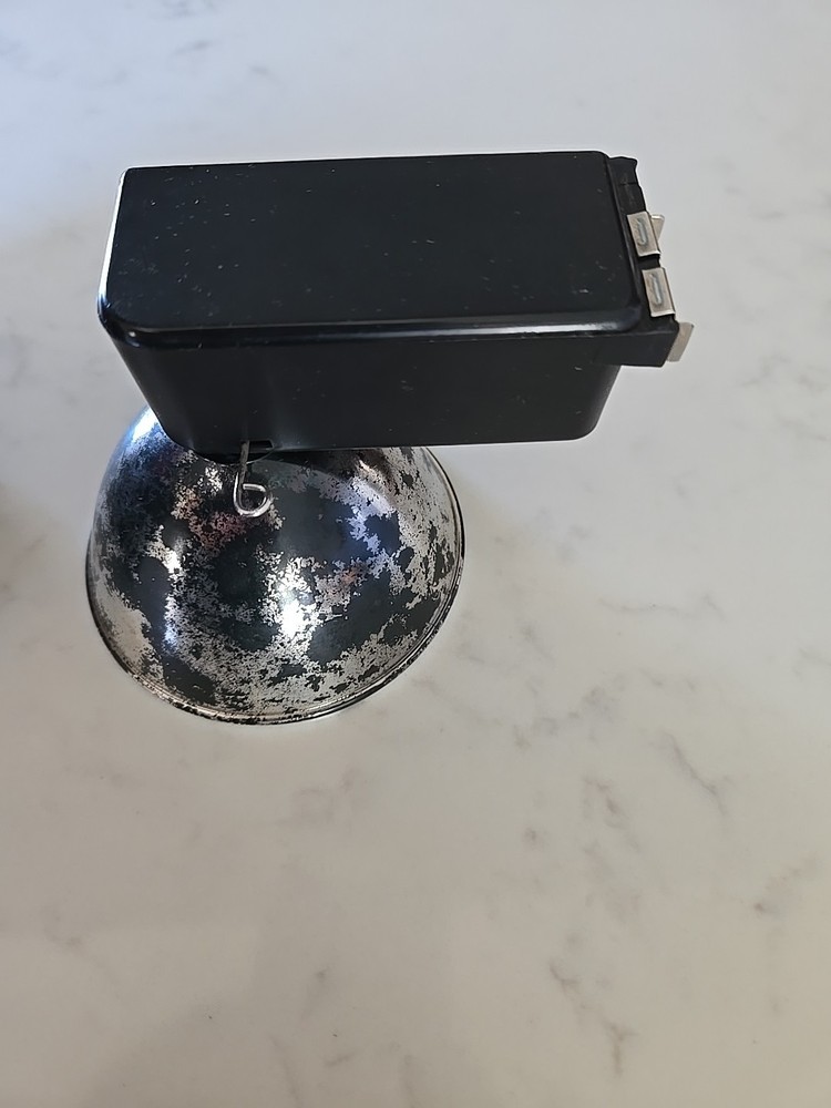 VINTAGE 1950s SABRE 620 CAMERA