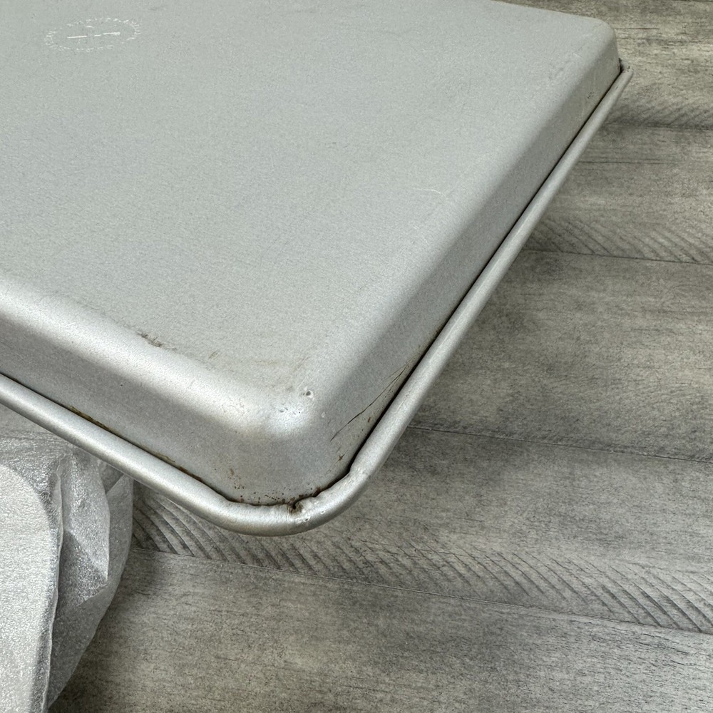 Open Kitchen by Williams Sonoma 3-Piece Essentials Bakeware Set Scuffed Read