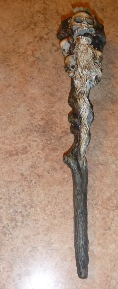 SKULL MAGICAL WAND 9" x 2"