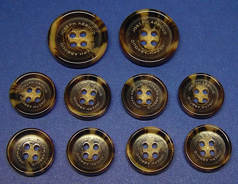 JOSEPH ABBOUD REPLACEMENT BUTTONS 10 BROWN HORN EFFECT BUTTONS USED GOOD COND
