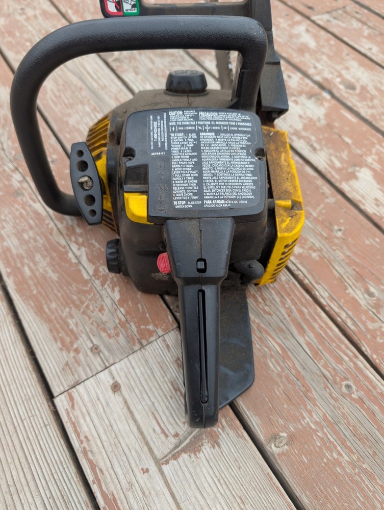 McCulloch MAC 3200 CHAINSAW - Starts and Runs