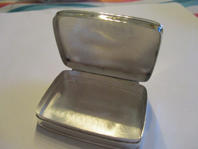 Large sterling silver pill box rectangular shape gorgeous design on top 1 3/4