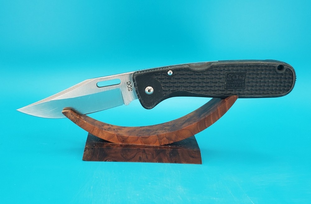 SOG Auto Clip Plain Edge Folding Pocket Knife!