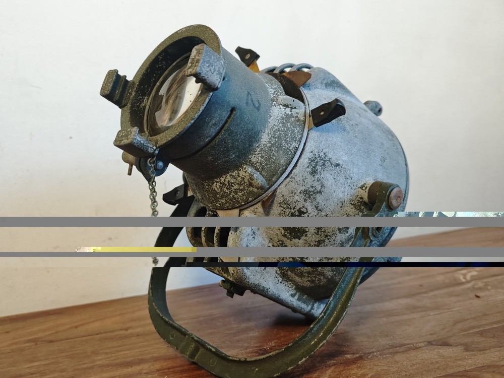 Strand Patt 23 Theatre Light (B)