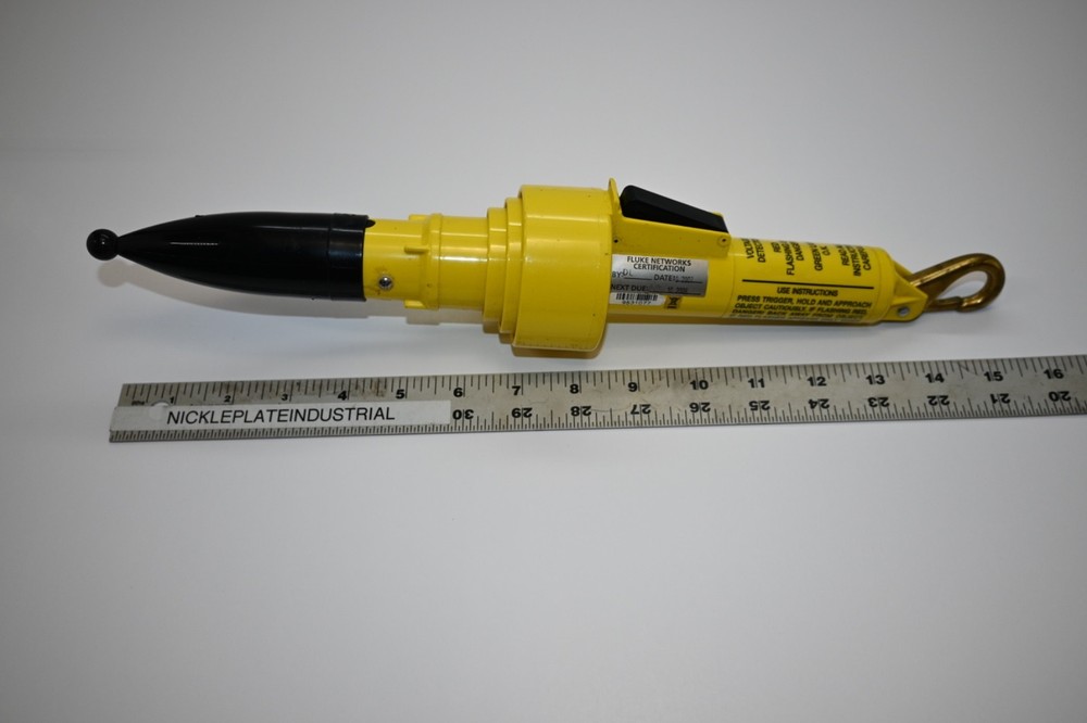 Fluke C9970 Voltage Detector