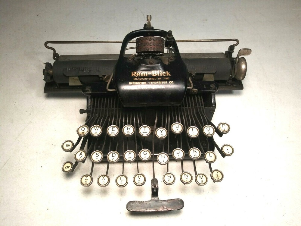 Rem-Blick Typewriter Plus Case RARE !!