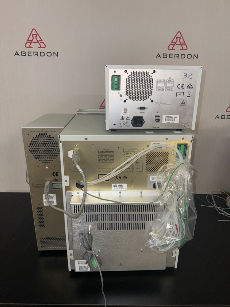 Waters e2695 Separations Module 2489 UV Detector HPLC System #18143