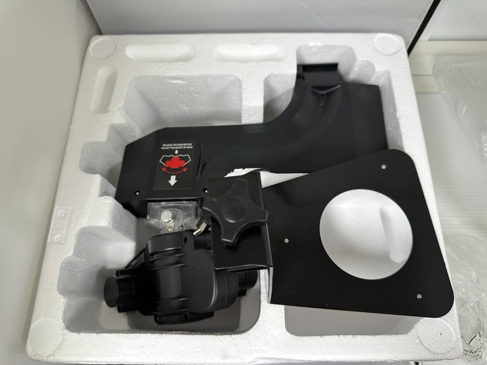 Suz S102 Table Tennis Robot