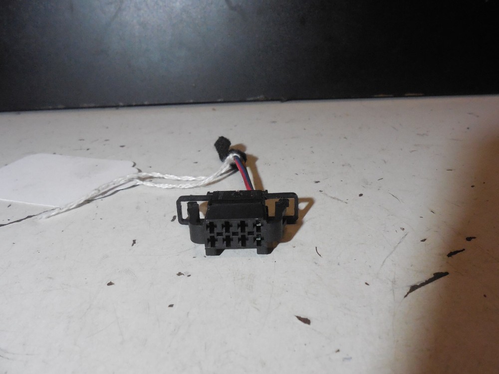 3B0972724 Wiring Loom Pigtail Connector Plug 11-16 Volkswagen Amarok Clasico