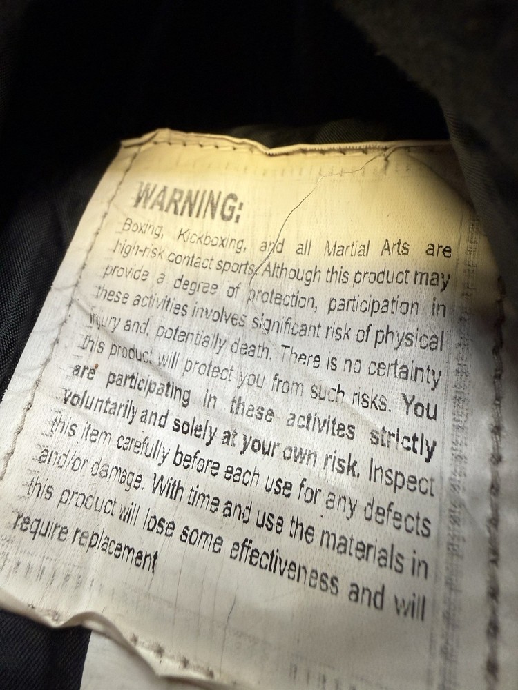 Title Boxing Gloves 16 Oz