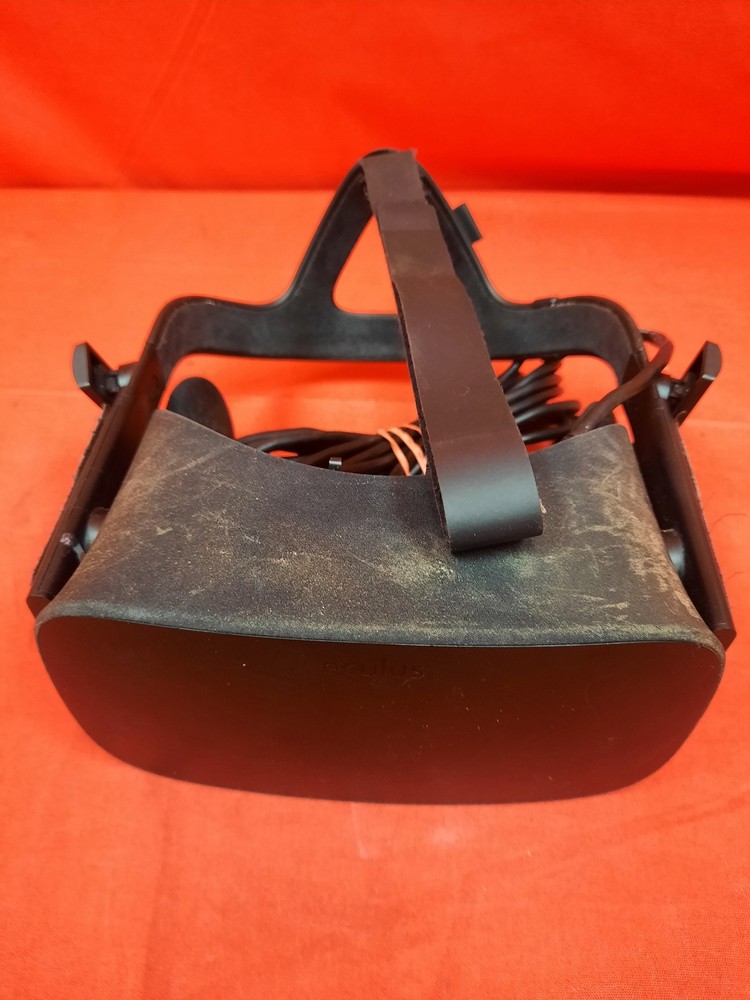 Broken Oculus Rift CV1 Virtual Reality Headset Black Home Bluetooth 7793