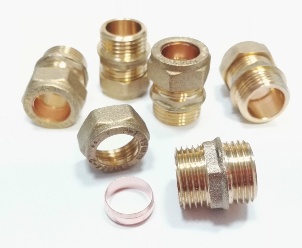Compression 15mm to 1/2"BSP Brass Male Iron (MI) Thread Connector Free P&P