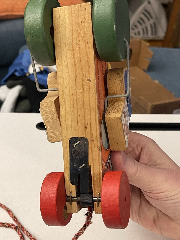 Tractor Jack Pull Toy Vintage Noma Corp