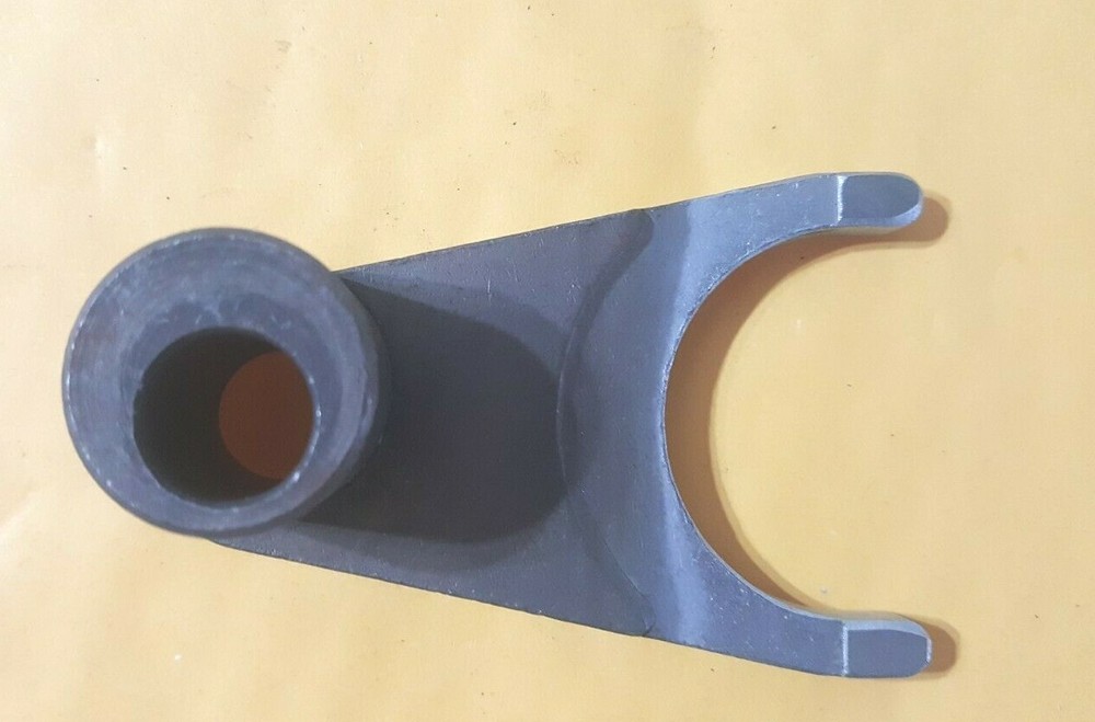 Honda? NOS Clutch / Transmission Shift Fork (misc.4646)
