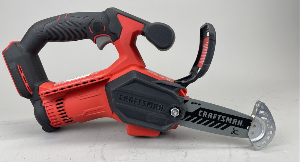 Craftsman CMCCS320 20V MAX Cordless 6" Chainsaw TOOL ONLY