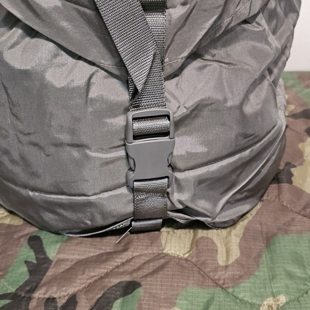 NEW USGI SMALL COMPRESSION STUFF SACK MODULAR SLEEP SYSTEM Foliage Green/Grey
