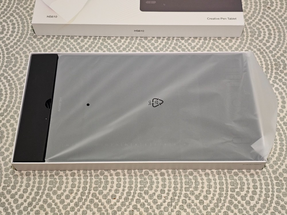 HUION HS610 Graphics Drawing Tablet - Android Support - Battery Free Stylus