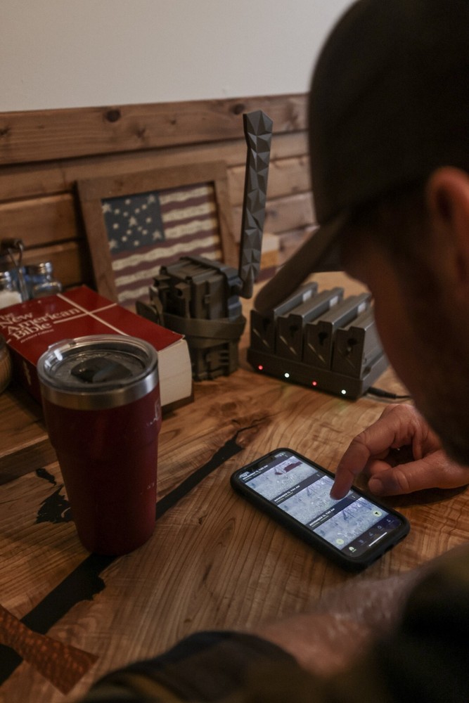 Tactacam Reveal Lithium Battery Multi-Charger
