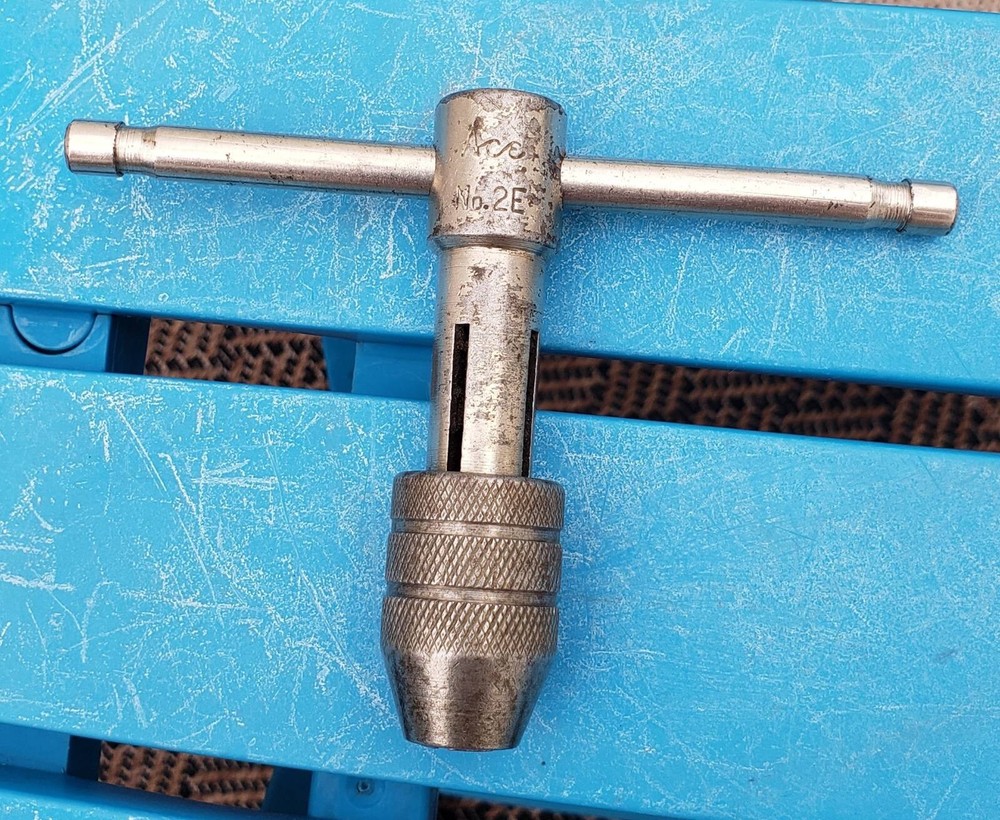 Vintage ACE 2E Tap Handle T-handle Wrench
