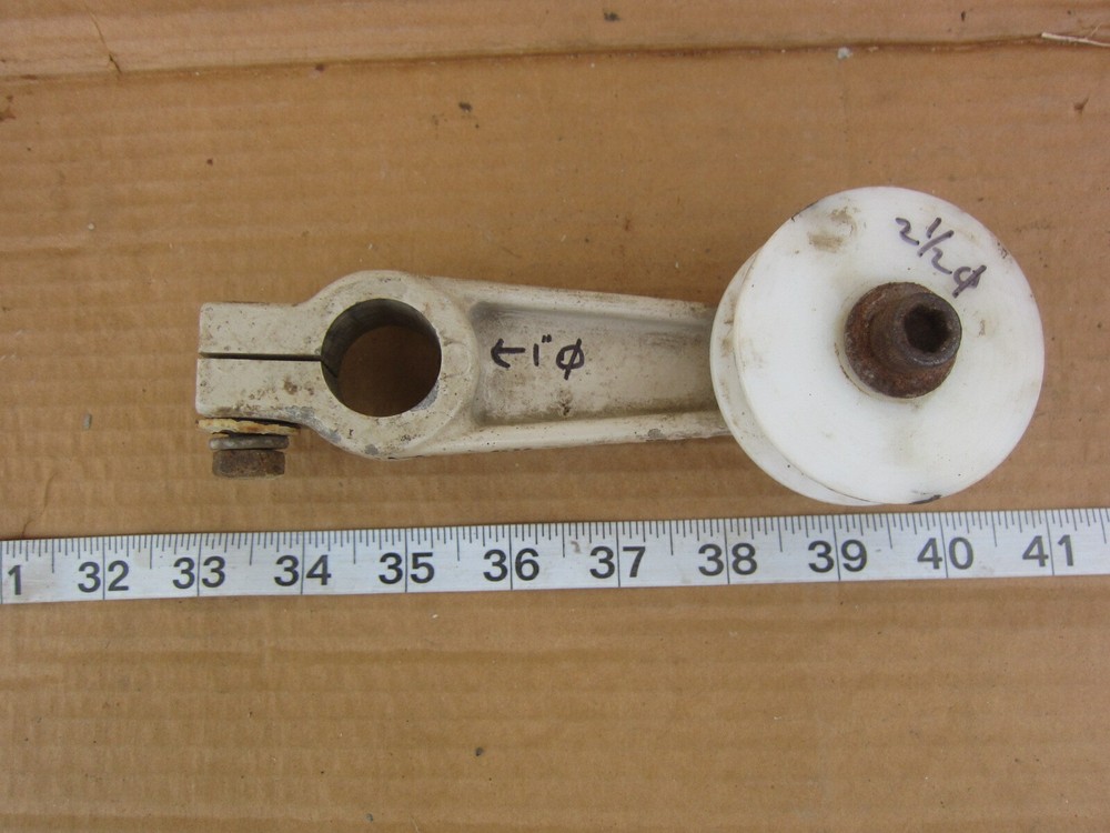 Shaft Pulley Holder, Used