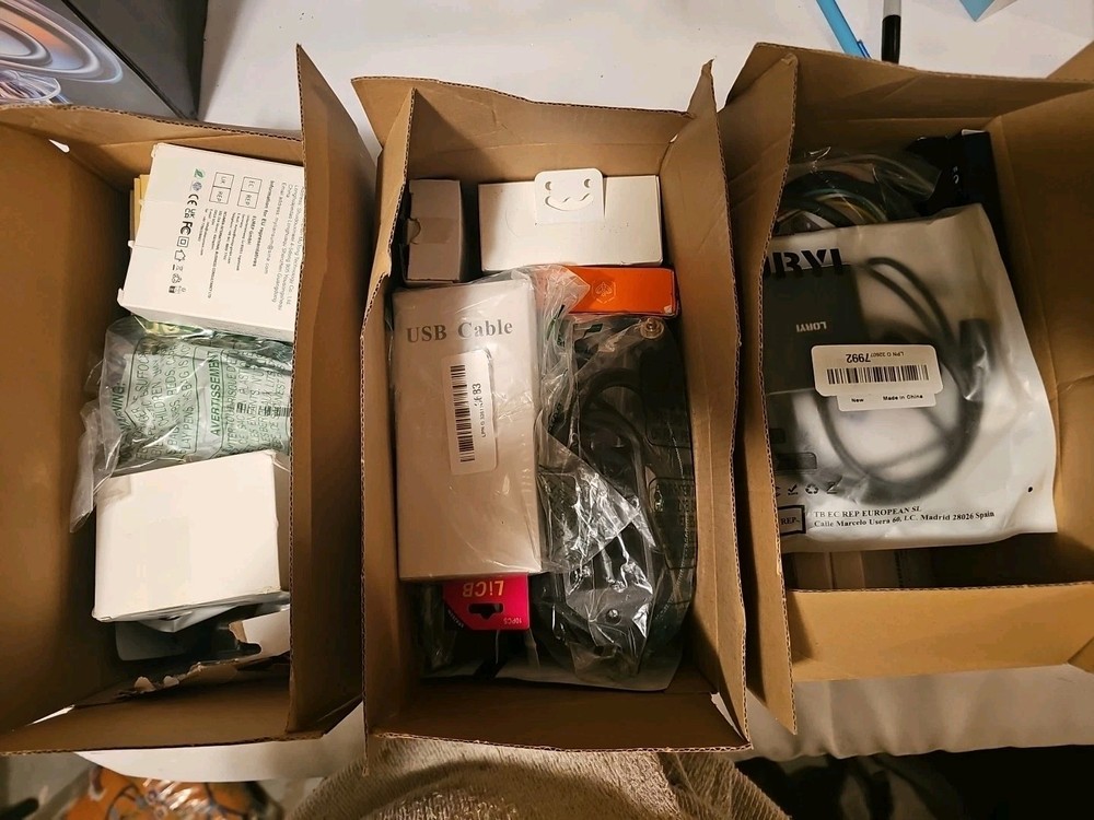 Small "TECH ORIENTED" Mystery/Grab Box!