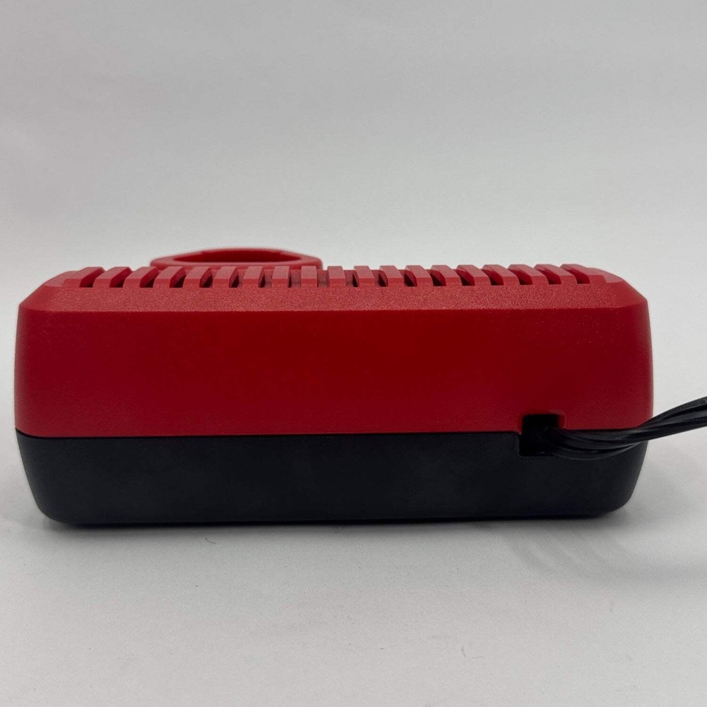 Milwaukee 2401-20 M12 12V Screwdriver