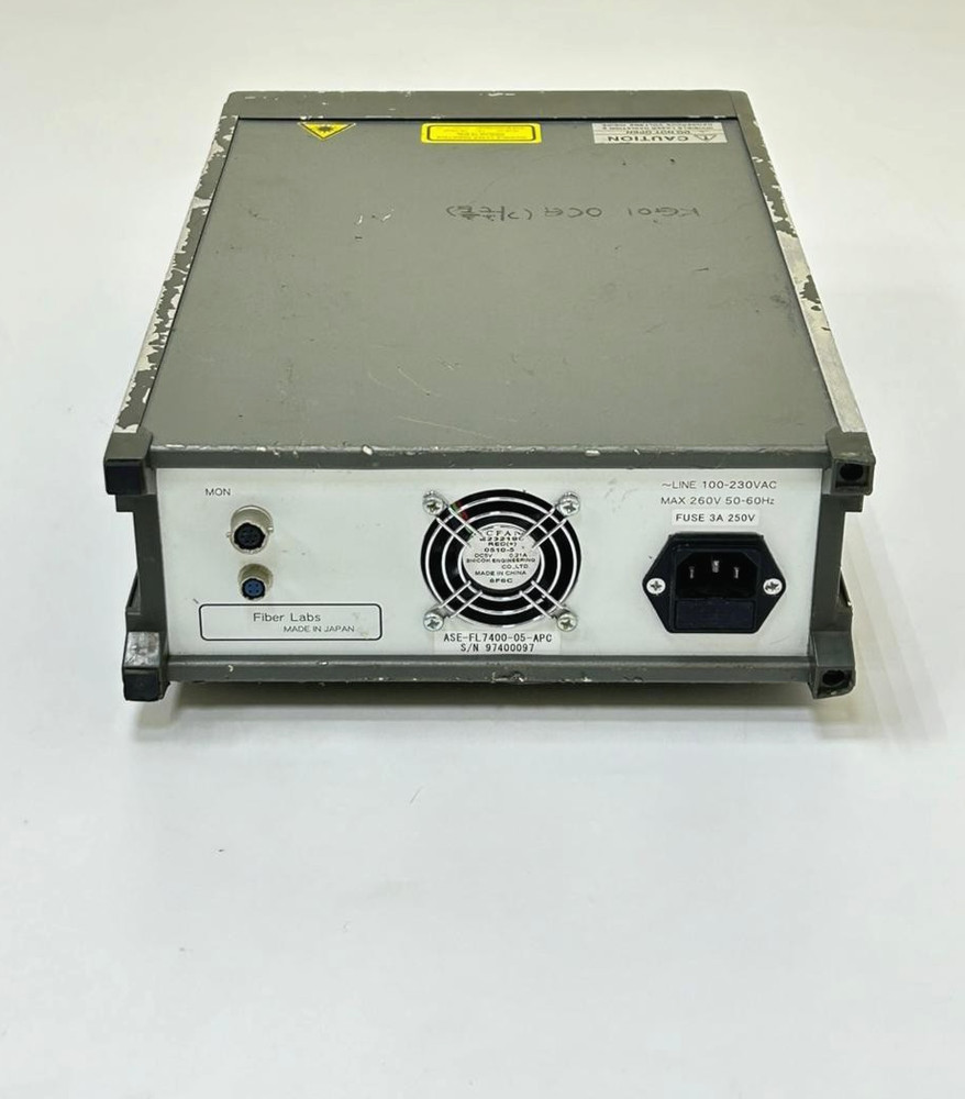 FIBERLABS ASE-FL7400 -05-APC ASE Light Source