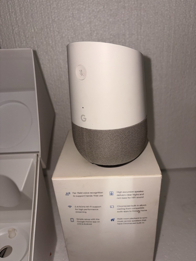 Google Home Smart Assistant - White Slate (US)