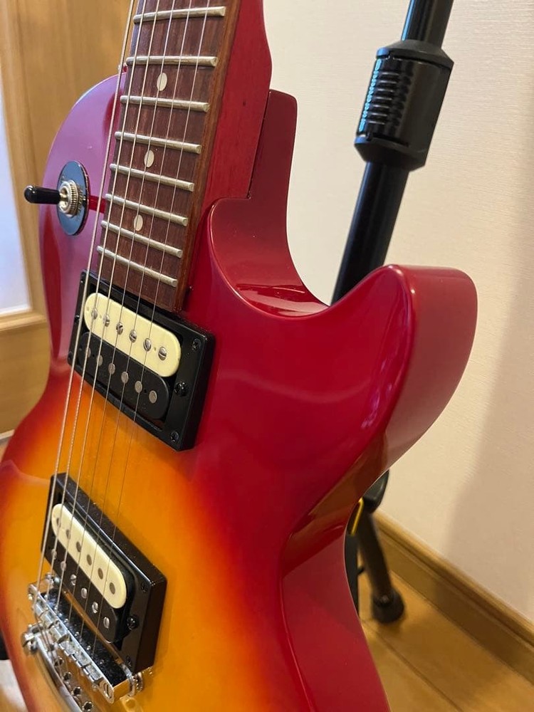 Epiphone Les Paul Studio LT Sunburst Safe Packing!