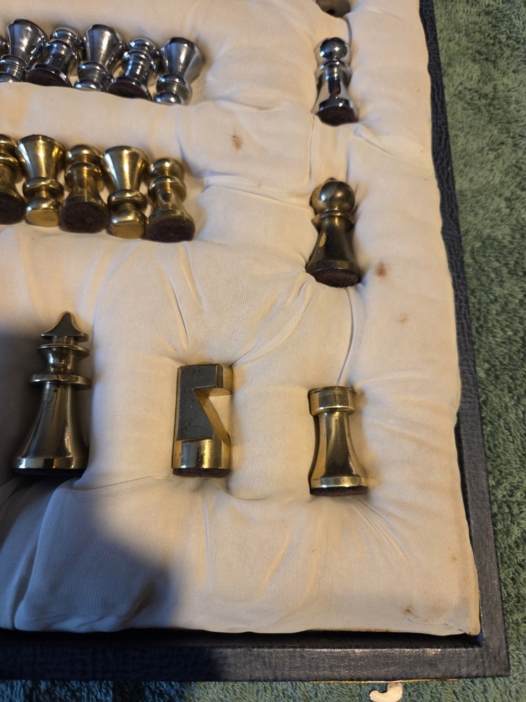 Vintage E. S. Lowe Exclusive Creation Chess Set, Nice Metal Pieces, Board & Case