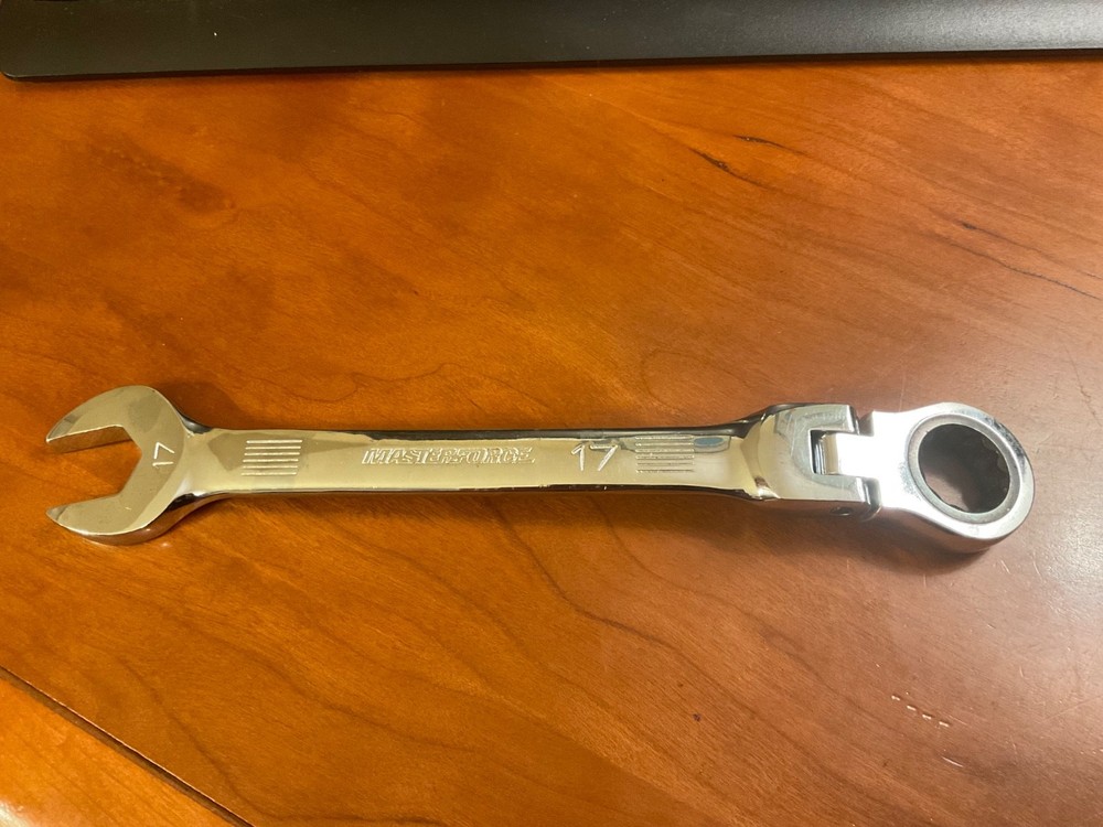 Flex-Head Ratcheting Wrench 17mm MasterForce
