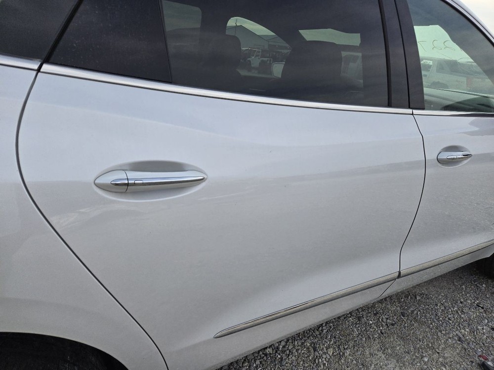 2020-2024 Buick Enclave Display and Control Panel