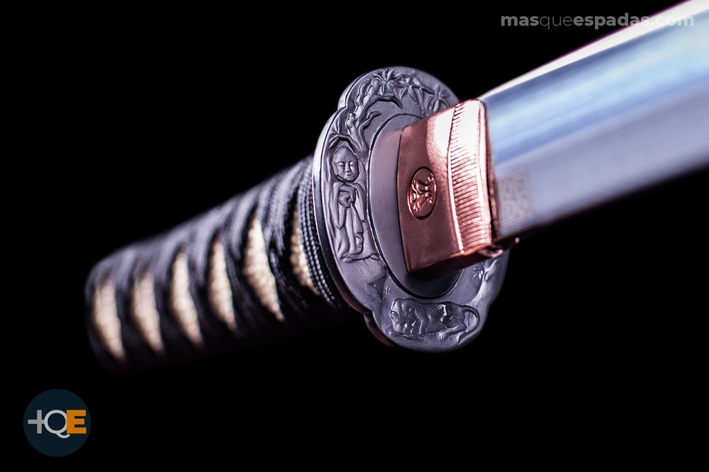 Tanto black