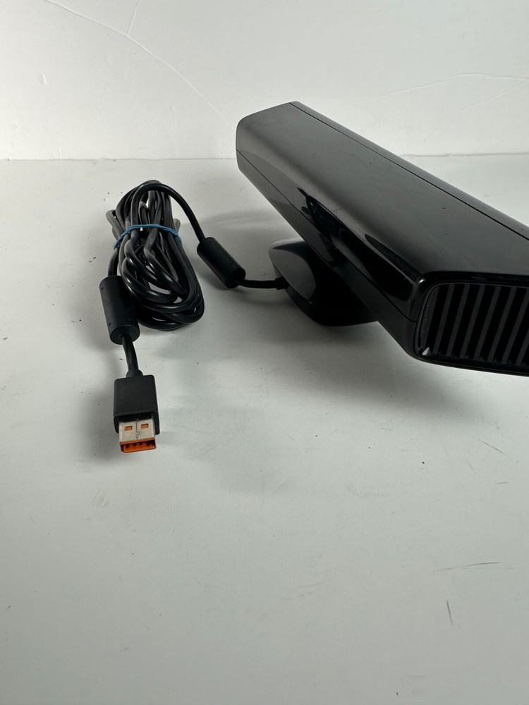 Official Microsoft Xbox 360 Kinect Motion Sensor Bar! ~ Works Great! Fast Ship!