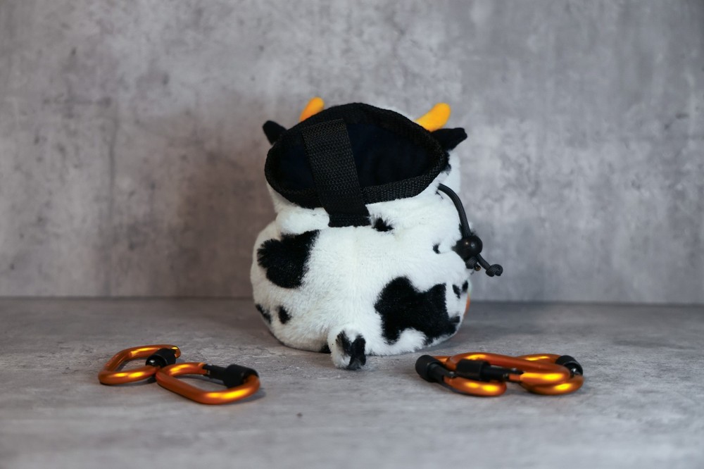Plush chalk bag "Cow Cat"