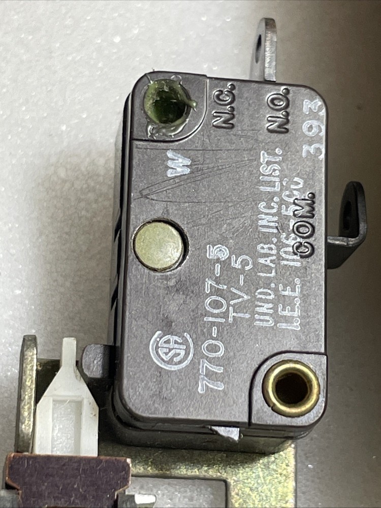 Vintage Zenith Replacement Part 85-1287 Switch