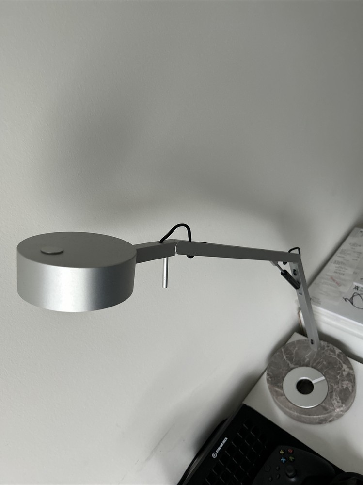 Houseplant Strut Lamp, Silver