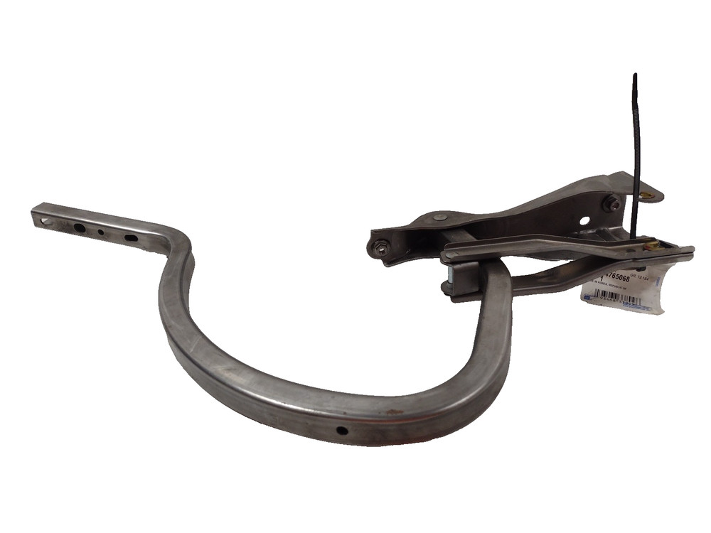 Genuine GM Driver Side Rear Compartment Lid Hinge 84765068