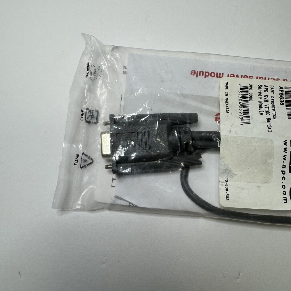 APC AP5636 KVM VT100 Serial Server Module