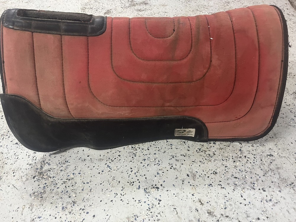 Vintage Diamond Wool Saddle Pad Red