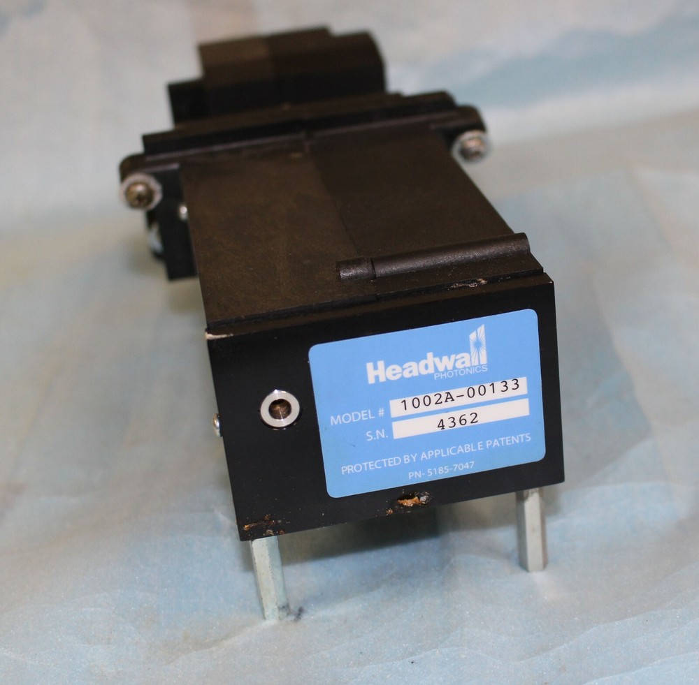 Headwall Head Wall Photonics 1002A-00133 with light source