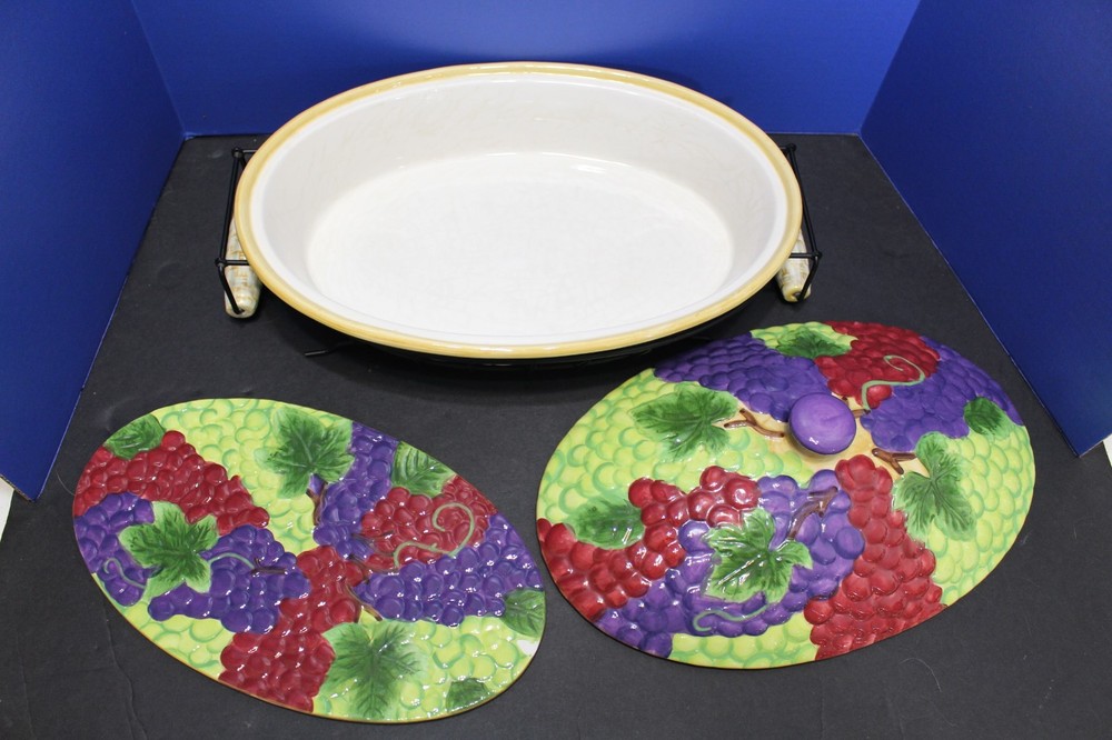 Temp-tations Presentable Ovenware By Tara Fruit Basket Pattern 4 Piece Set