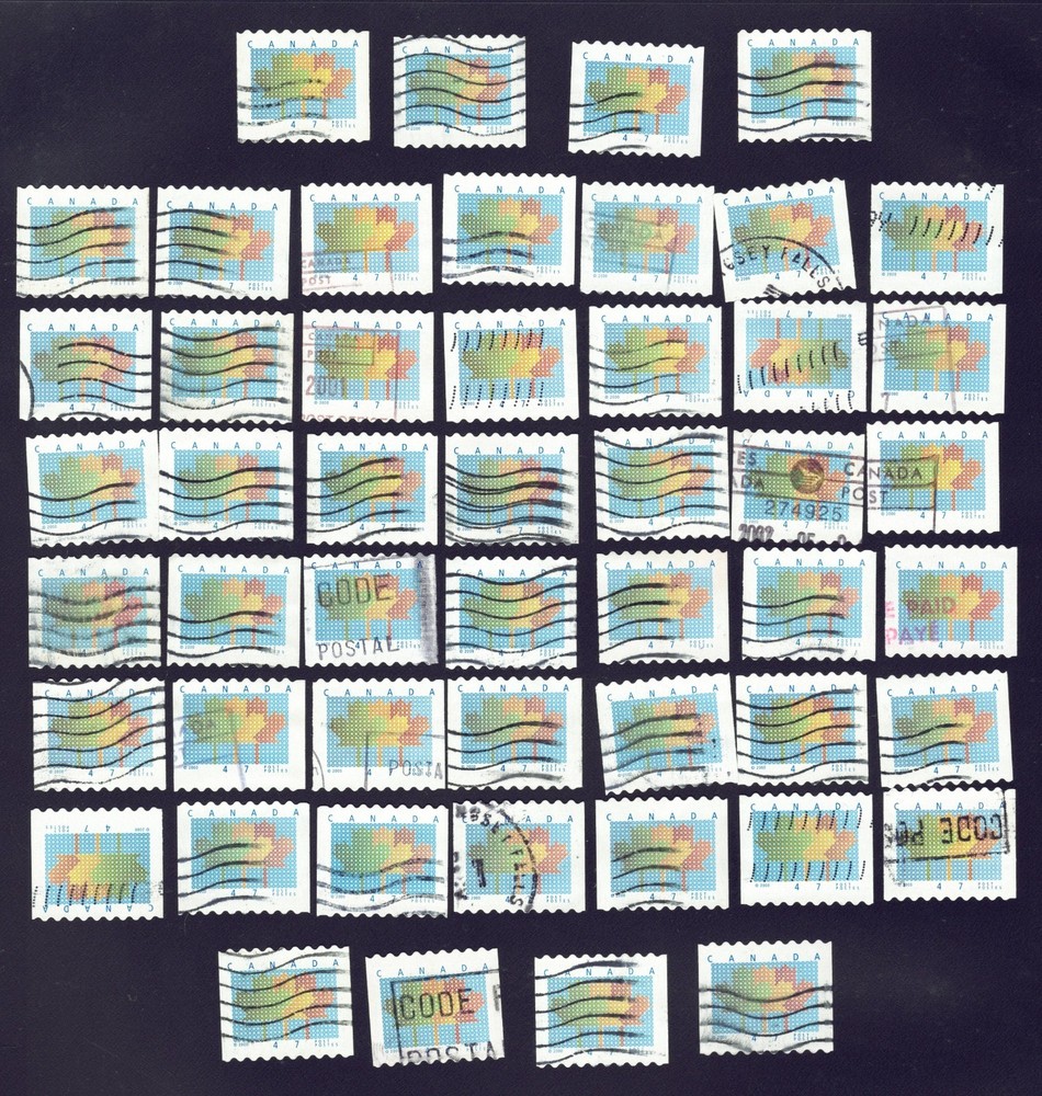 Canada sc#1878 x 50 Stylized Maple Leaf (2000), Units from Coil, Used