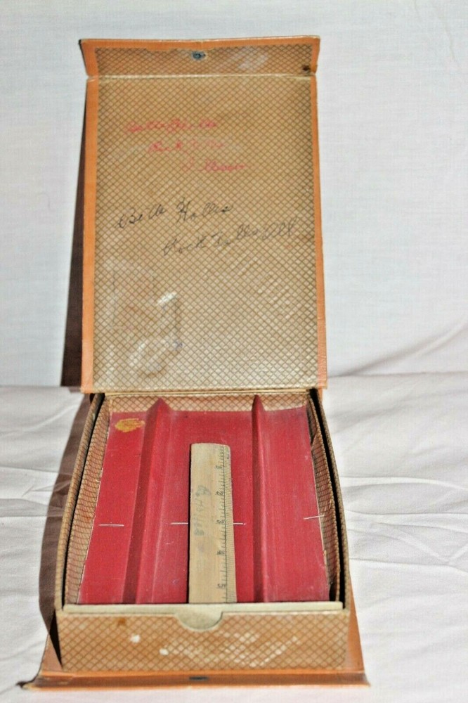 VINTAGE CAMERA SCHOOL PENCIL CASE SNAP CLOSURE WITH HANDLE BROWN